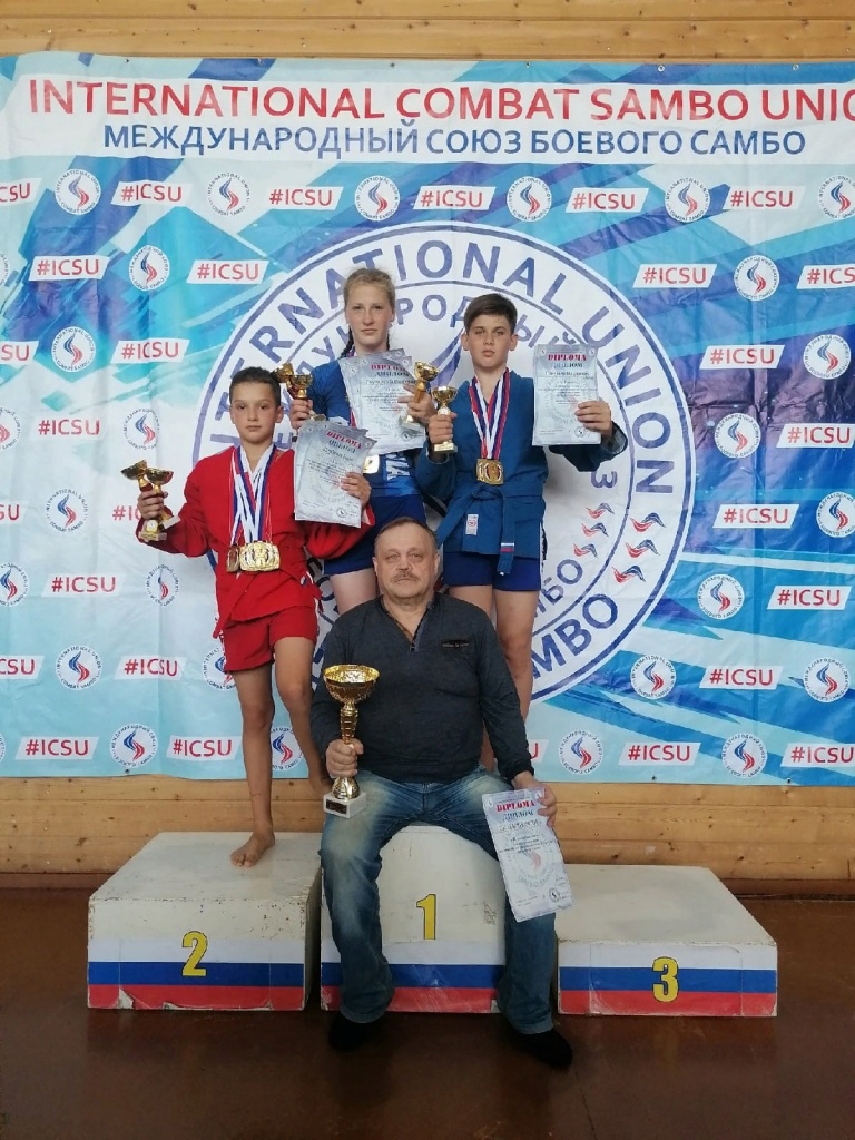rWbt6Lq7Wf4.jpg